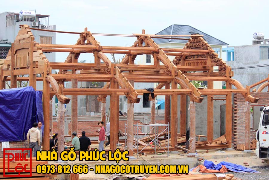 Thi công nhà gỗ Lim 3 gian ở Tuyên Quang