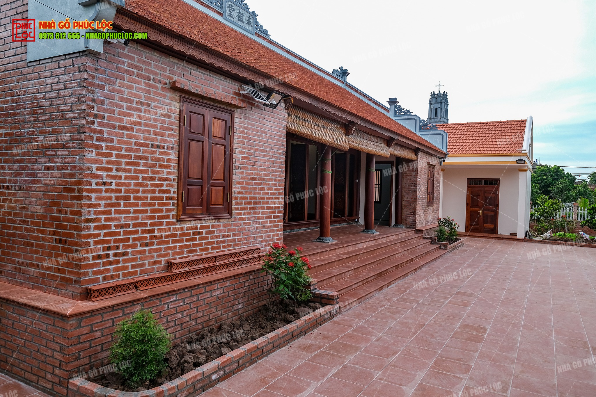 Trùng tu là biện pháp áp dụng cho gia chủ đang sở hữu một ngôi nhà gỗ cũ
