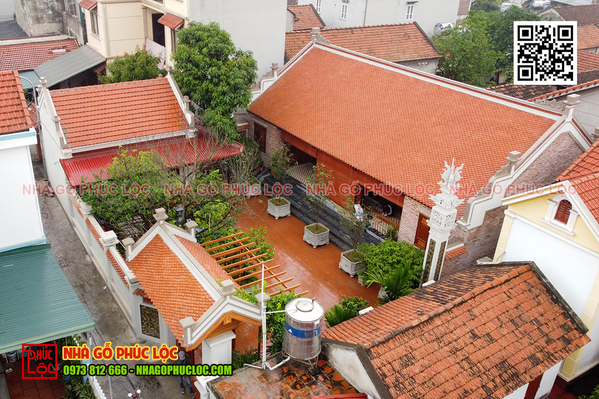 Nhà gỗ 3 gian 2 chái – Không gian sống chan hòa với thiên nhiên