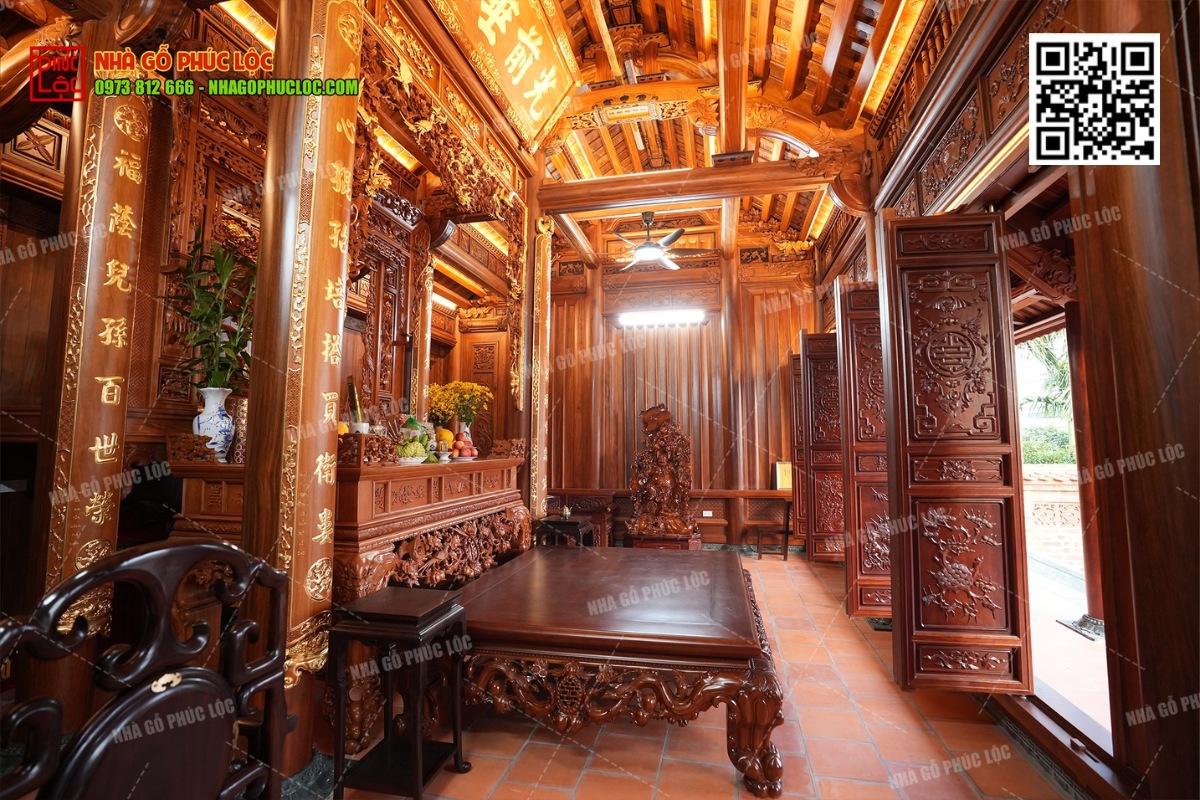Cách bố trí gian thờ trong nhà gỗ
