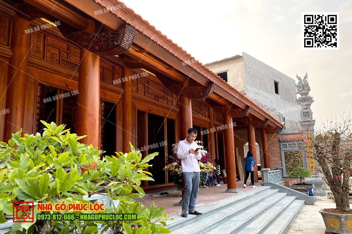 Mẫu nhà gỗ 5 gian thông hiên